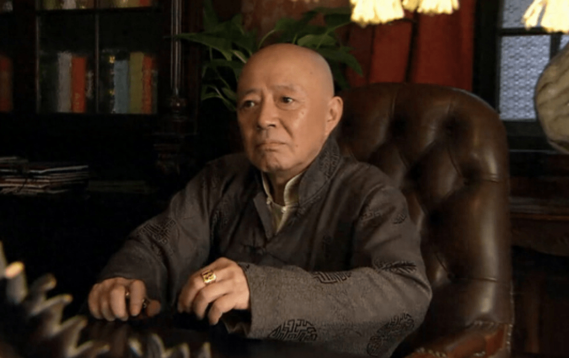 演员石小满:演《小铃铛》走红,如今68岁成老戏骨,儿子成星三代