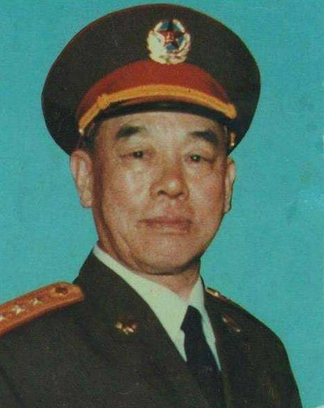 谁最年长?_王海_迟浩田_万海峰