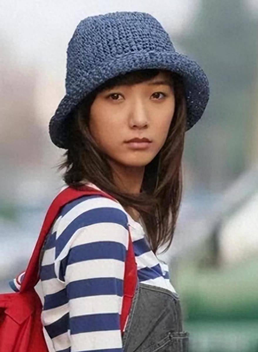 从坚决不拍裸戏,到无底线出镜,这就是王珞丹的上台史_徐静蕾_周冬雨