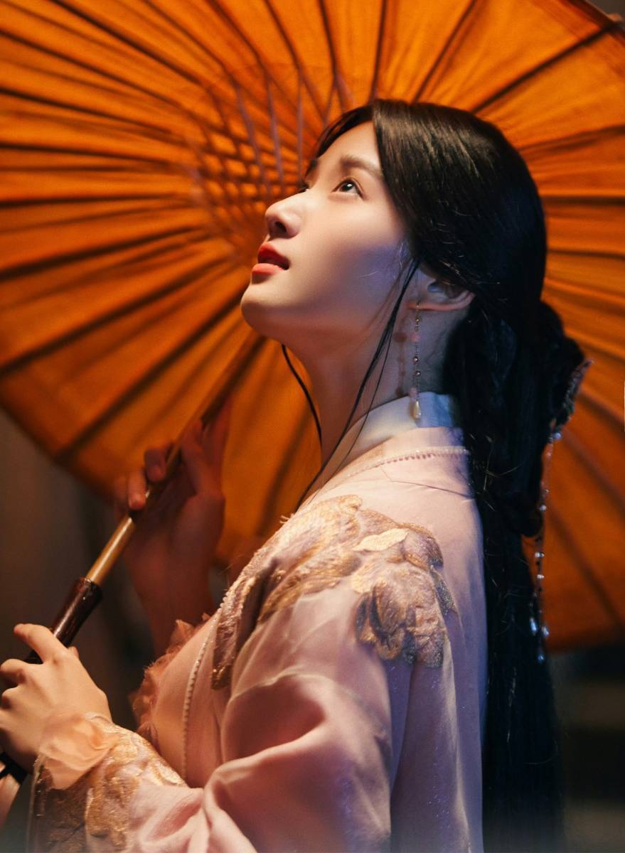 《云之羽》女二号惊艳亮相,热度超过女主角虞书欣,不愧被誉为氧气美女