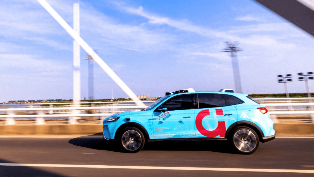 上汽robotaxi入驻临港中心,自动驾驶酒店场景落地上海临港锦江国际