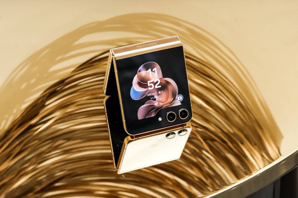 商务精英篇——"浮光跃金"三星w24 | w24 flip_机身_功能_支持