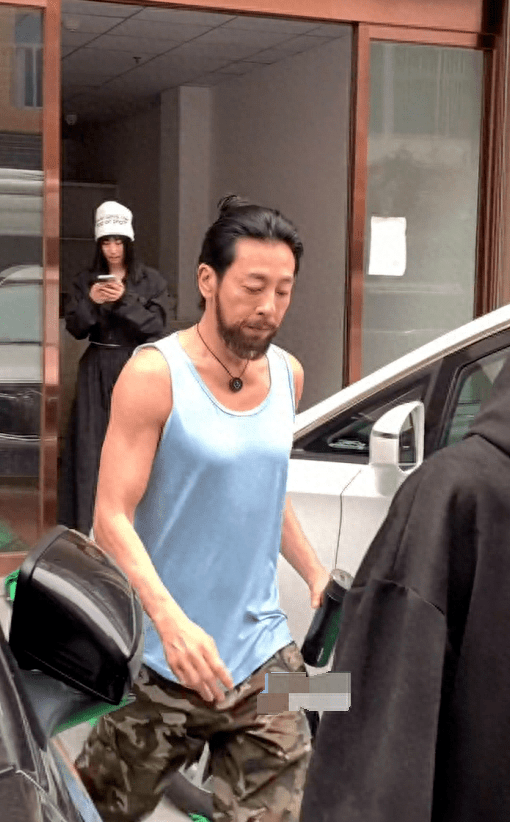 57岁吕颂贤一身腱子肉真撩人!