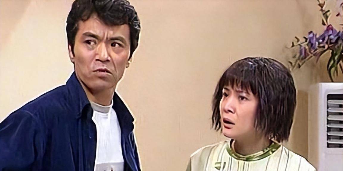 曾经因为和潘长江搭档春晚而出名,还以为退役了_郭畅_演艺事业_舞台