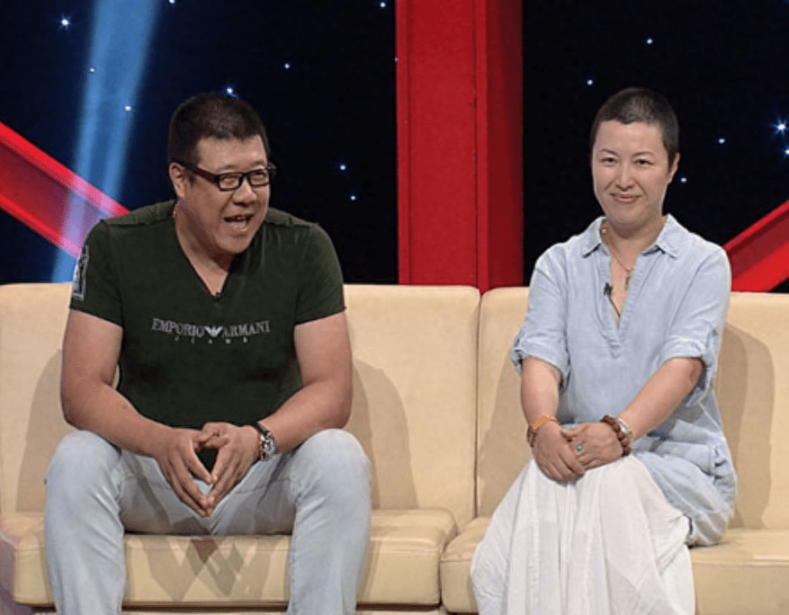 "配角"秦卫东:喝酒自毁两段婚姻,三婚娶二婚女子,今