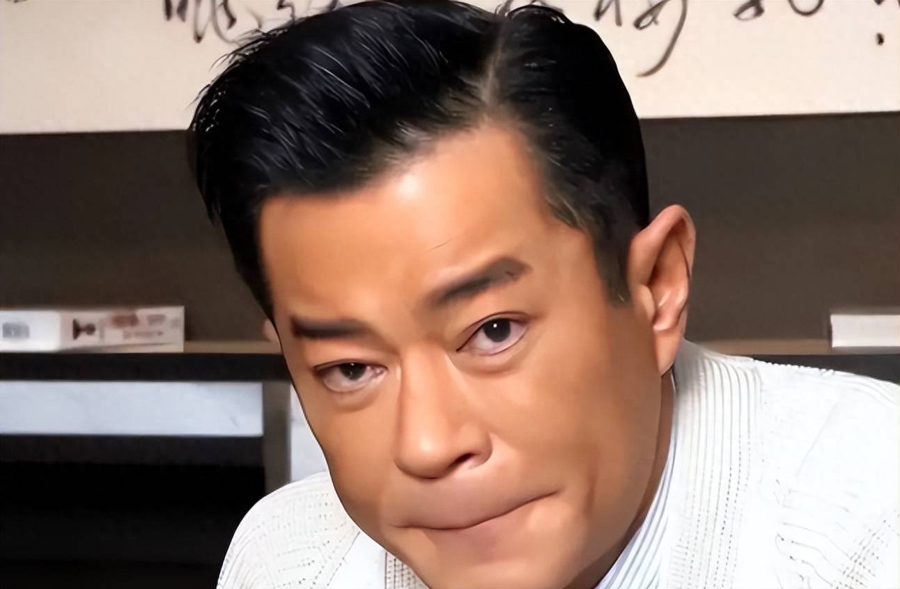 "假冻龄男神",钟汉良和古天乐也逃不脱眼角下垂的命运_皮肤_黑眼圈