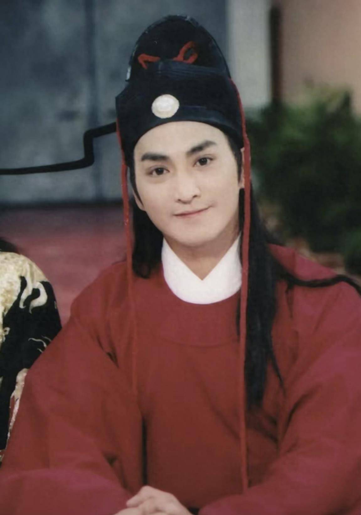 高强的释小龙,还是丰神俊朗的焦恩俊,亦或是最经典的展昭扮演者何家劲