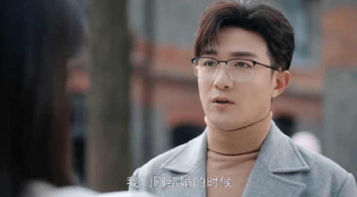 谁能想到有一天李泽锋还会因为渣男再次出圈~_婚姻_女人_父母