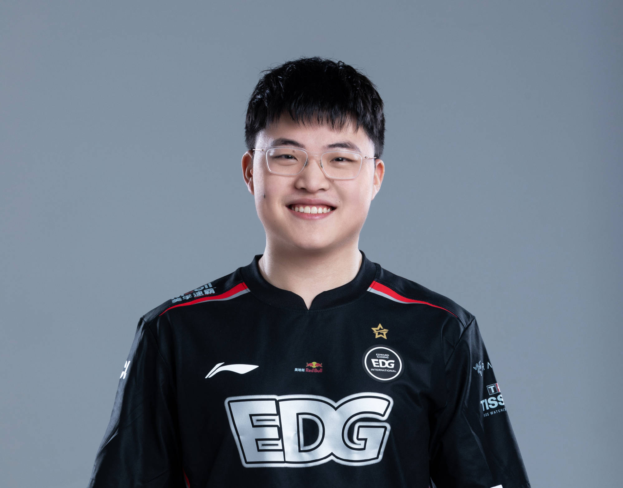 uzi的风评现在有多差,黑子真魔怔了_挑战_直播_事情