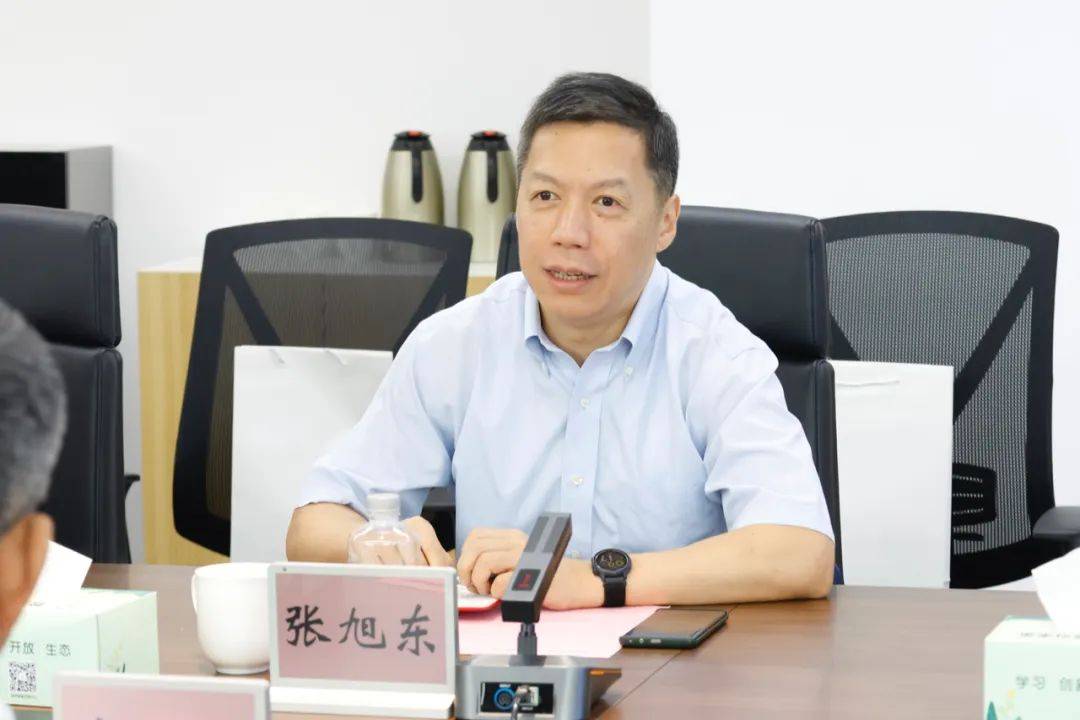 新区对国家卫健委医管所副书记张旭东副所长和各位专家的到来表示欢迎