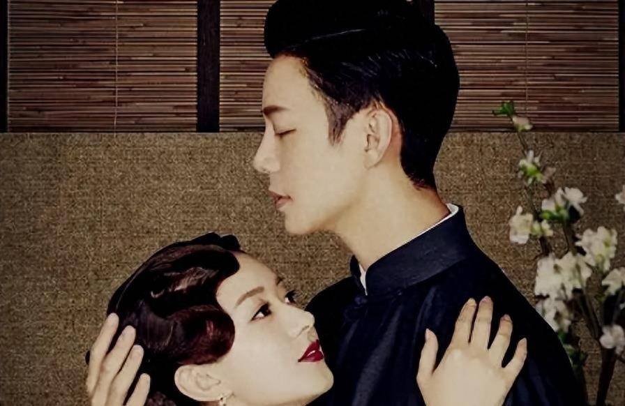 离婚另有隐情?赵丽颖不再隐瞒,承认与何炅关系,难怪他执意离婚