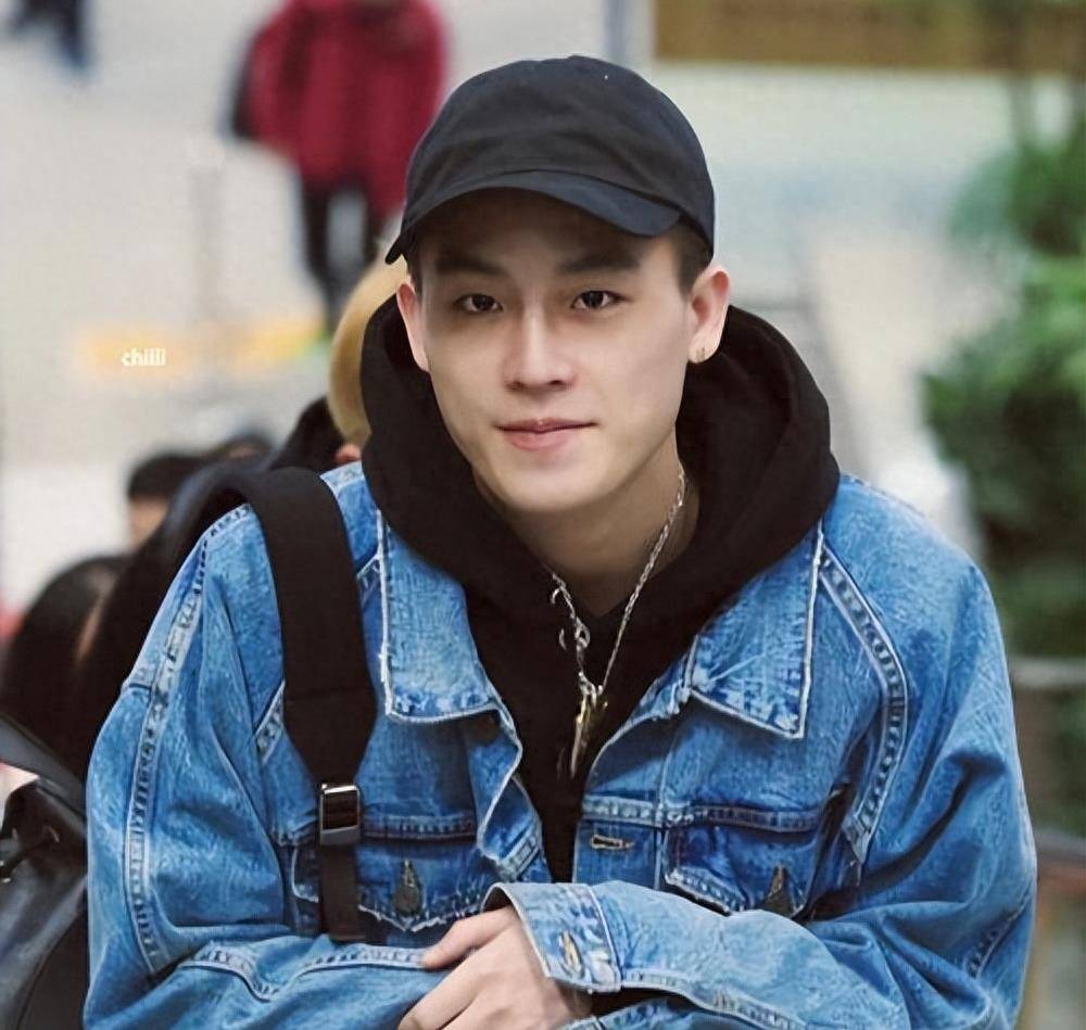 从快男到华语电影奖,有过一个女朋友,欧豪这些年发展算怎么样?