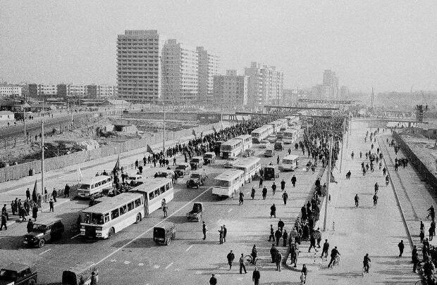 新中国成立后的悍匪,他单手换弹夹所向披靡,为击毙他出动6000人_田明