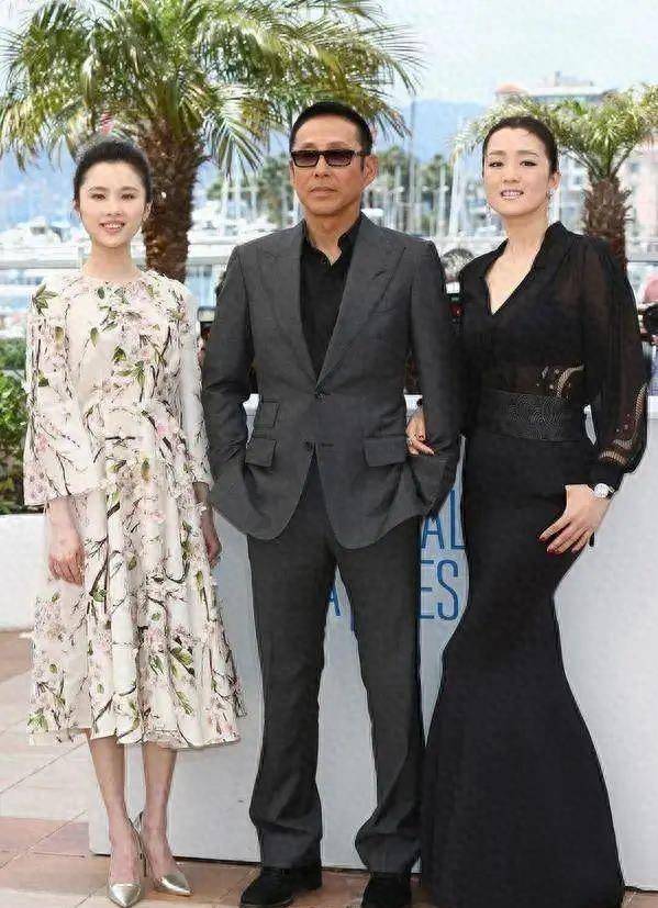 陈道明的女儿曝光,长相清秀如李念,气质高贵优雅,美得让人心动_时尚