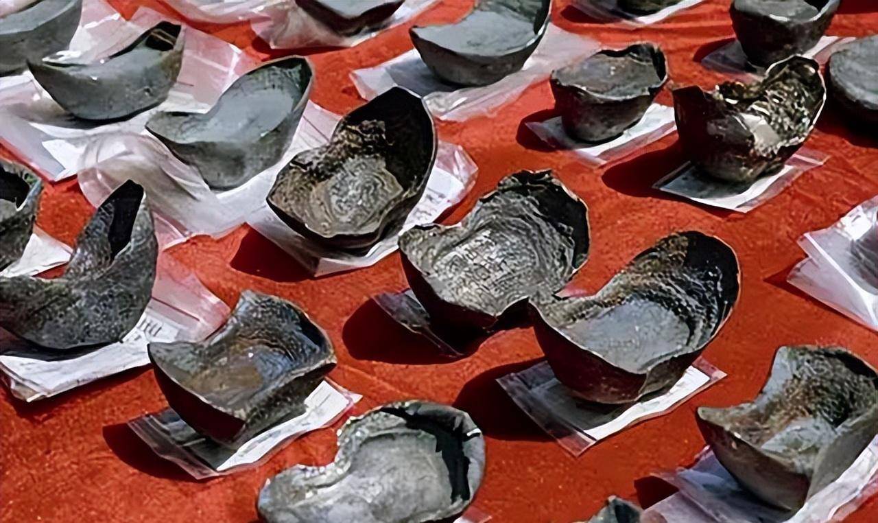 2017年张献忠沉银发掘现场:长达百米河床堆满金银,传说果然是真_江口