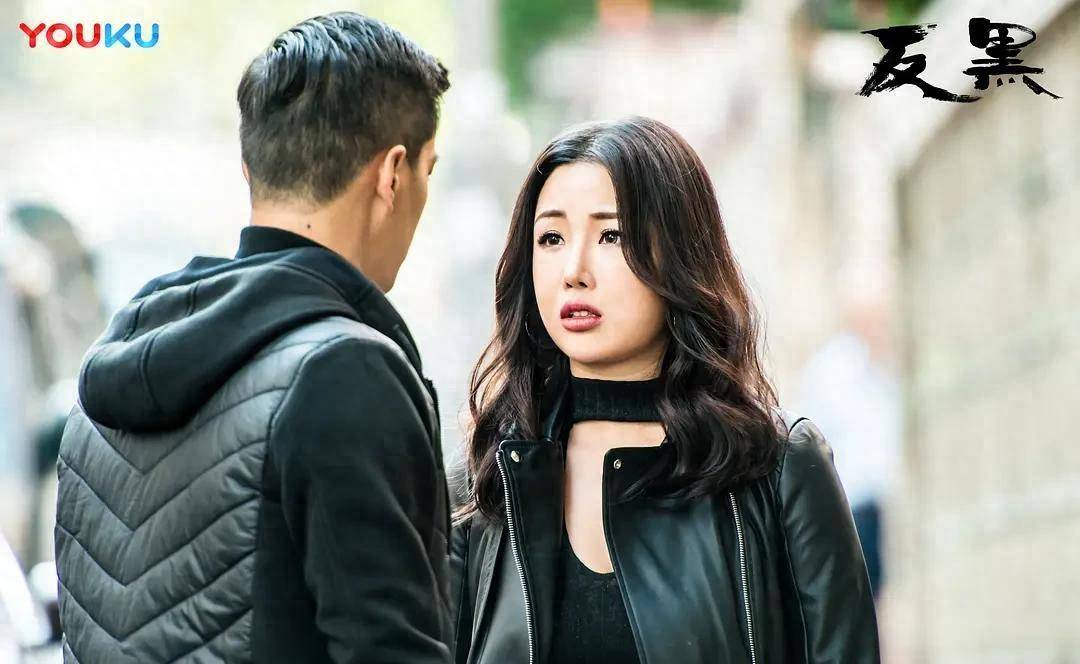 "时尚女神"崔碧珈:港圈不识货总爱看皮囊,凭高学历在国外爆红_黄柏高