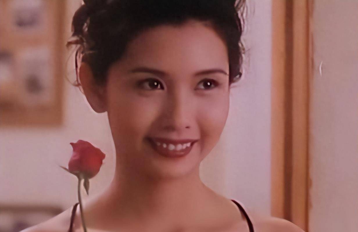 这是一项赢得了蔡少芬,邱淑贞,张敏等众多港台女明星的比赛.