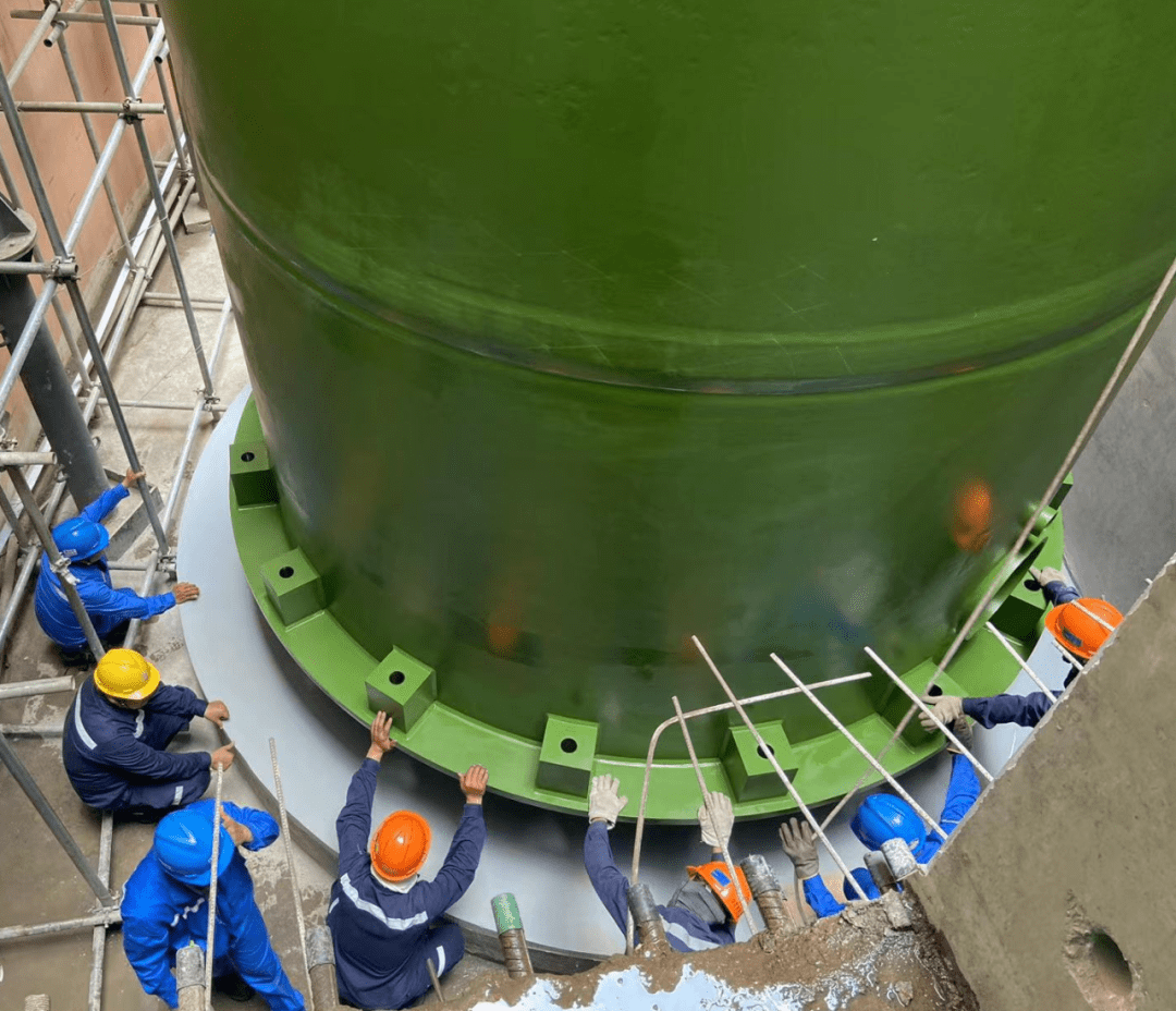 中核二三承建的陆丰核电5号机组首台核级设备顺利引入