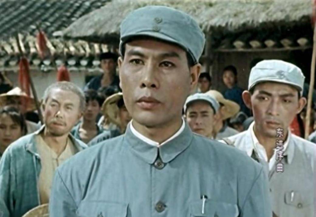 被人遗忘的"高干专业户"李炎,与妻子恩爱一生,晚年患癌去世