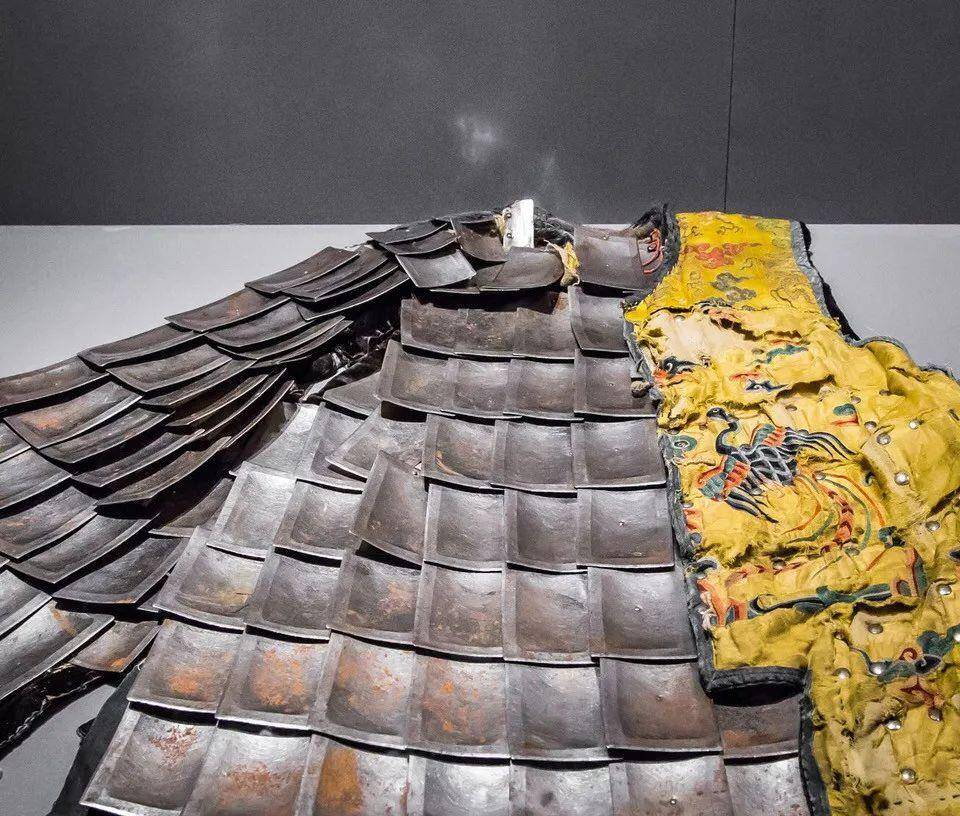 明代布面甲的分类:青甲,紫花布甲,蟒甲_制造_盔甲_铁甲