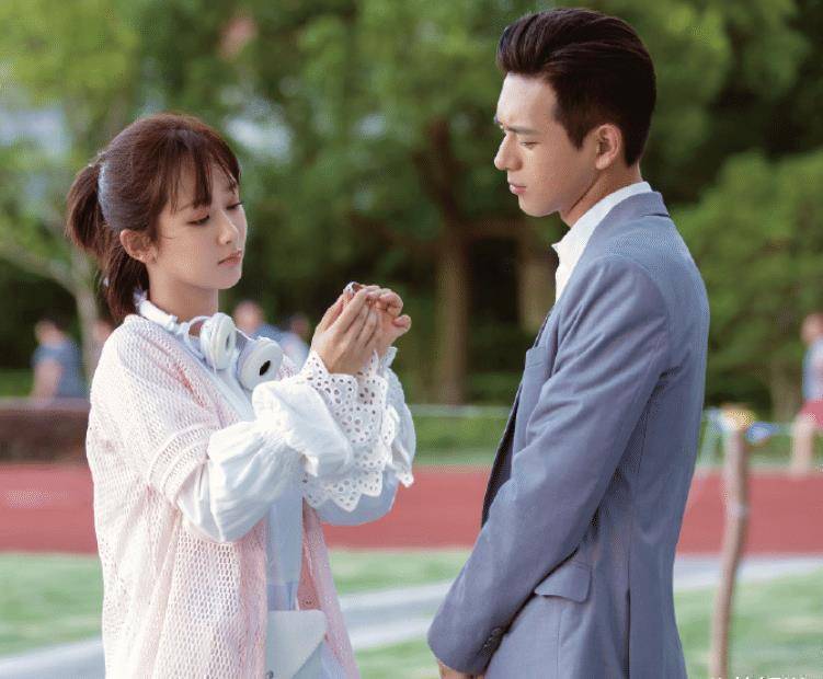 乔欣:嗑cp最起劲的人,都是没有爱情幸福的人_时候_网友_剧中