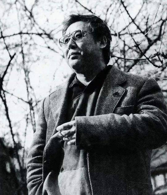 路遥38岁病重,为何选择隐瞒不肯治疗?