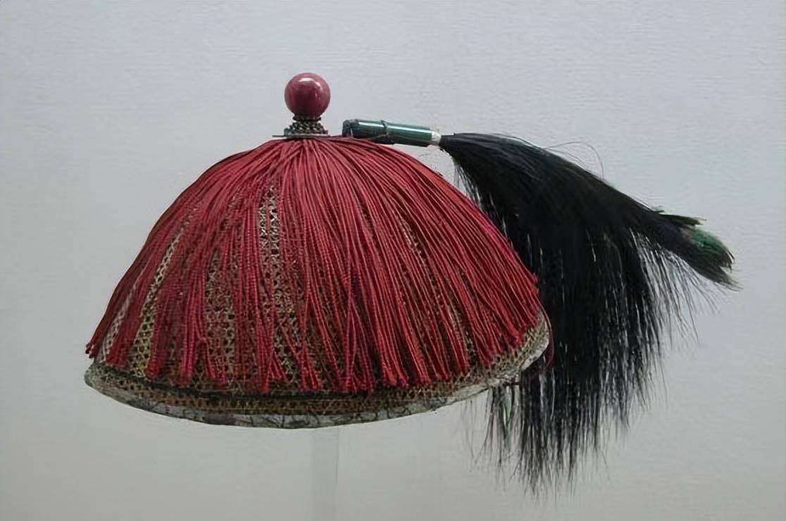 "三眼花翎"是什么?整个清朝有7人获得,需要什么资格?