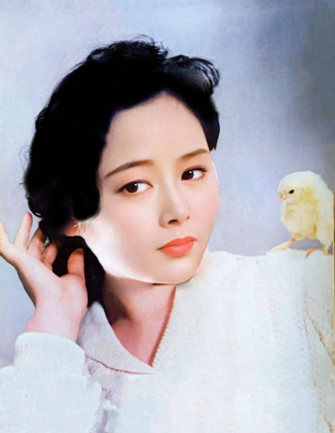 演员张瑜:身家过亿,为何说自己挺可怜的?_郭凯敏_张建亚_汪嘉伟