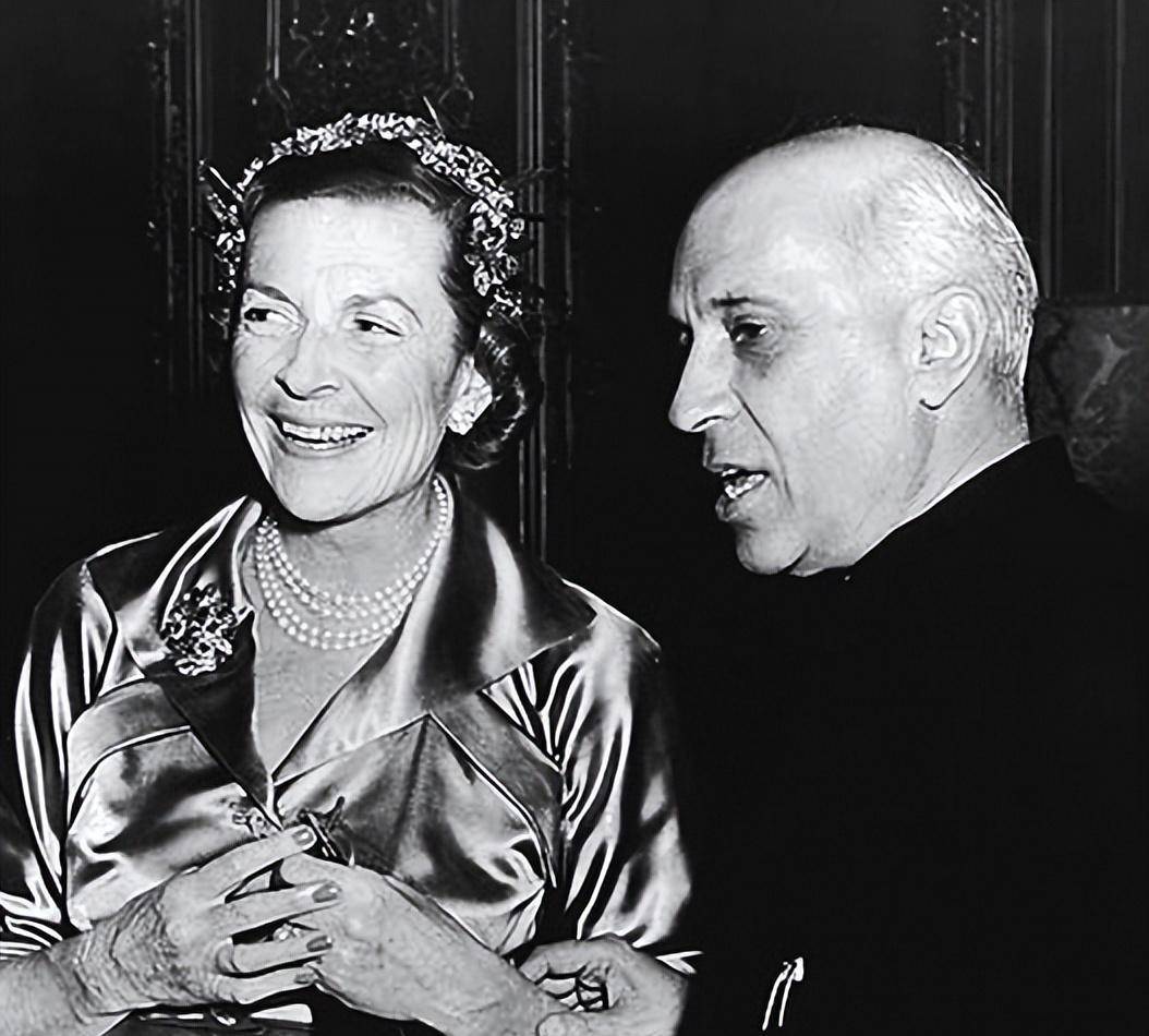 尼赫鲁与蒙巴顿夫人偷情,蒙巴顿知道情况后选择接受,这是为何?