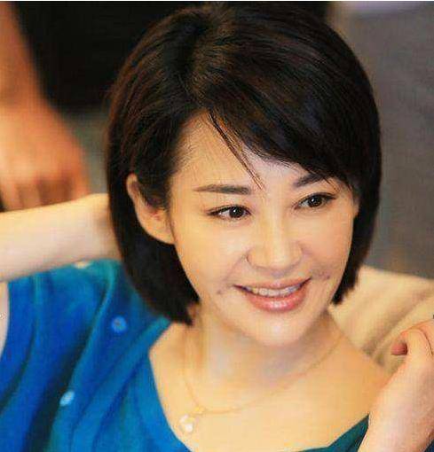 51岁许晴不婚不育,她终于承认:如果他没有死,我早已是孩子妈_刘波