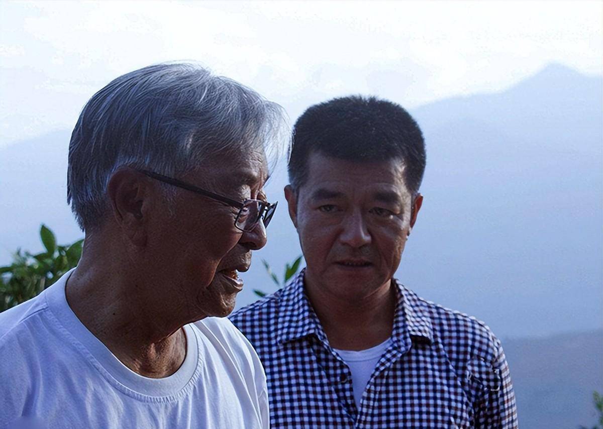 褚时健弟子邱建康出任烟厂厂长,再创辉煌,褚说:做事比我还认真_工作