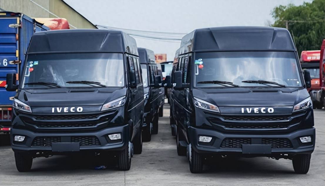 依维柯助力物流运输 百台全新得意交付顺丰速运_搜狐汽车_搜狐网