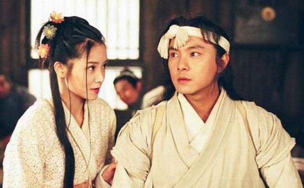 张卫健饰演方世玉:在电视剧《少年英雄方世玉》中张卫健饰演的就是