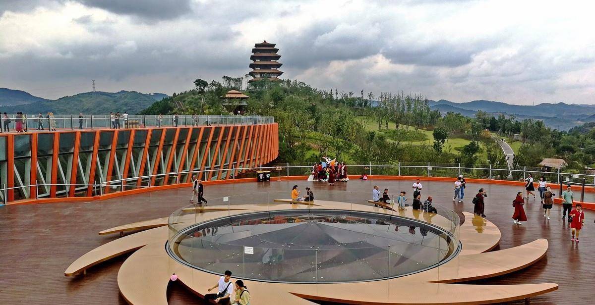 湖边钓鱼,"网红"公园,"国保"白塔,简阳这3个景点都很不错_成都市_三岔