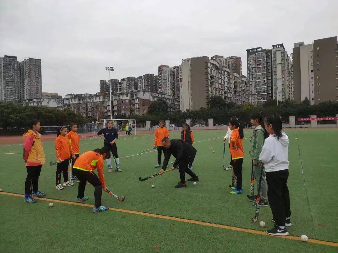 中国女子曲棍球队霸气守护神来自华阳中学