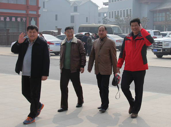 连云港陈氏太极拳小架传人陈家沟给师父陈伯祥祝寿_金立成_陈永生