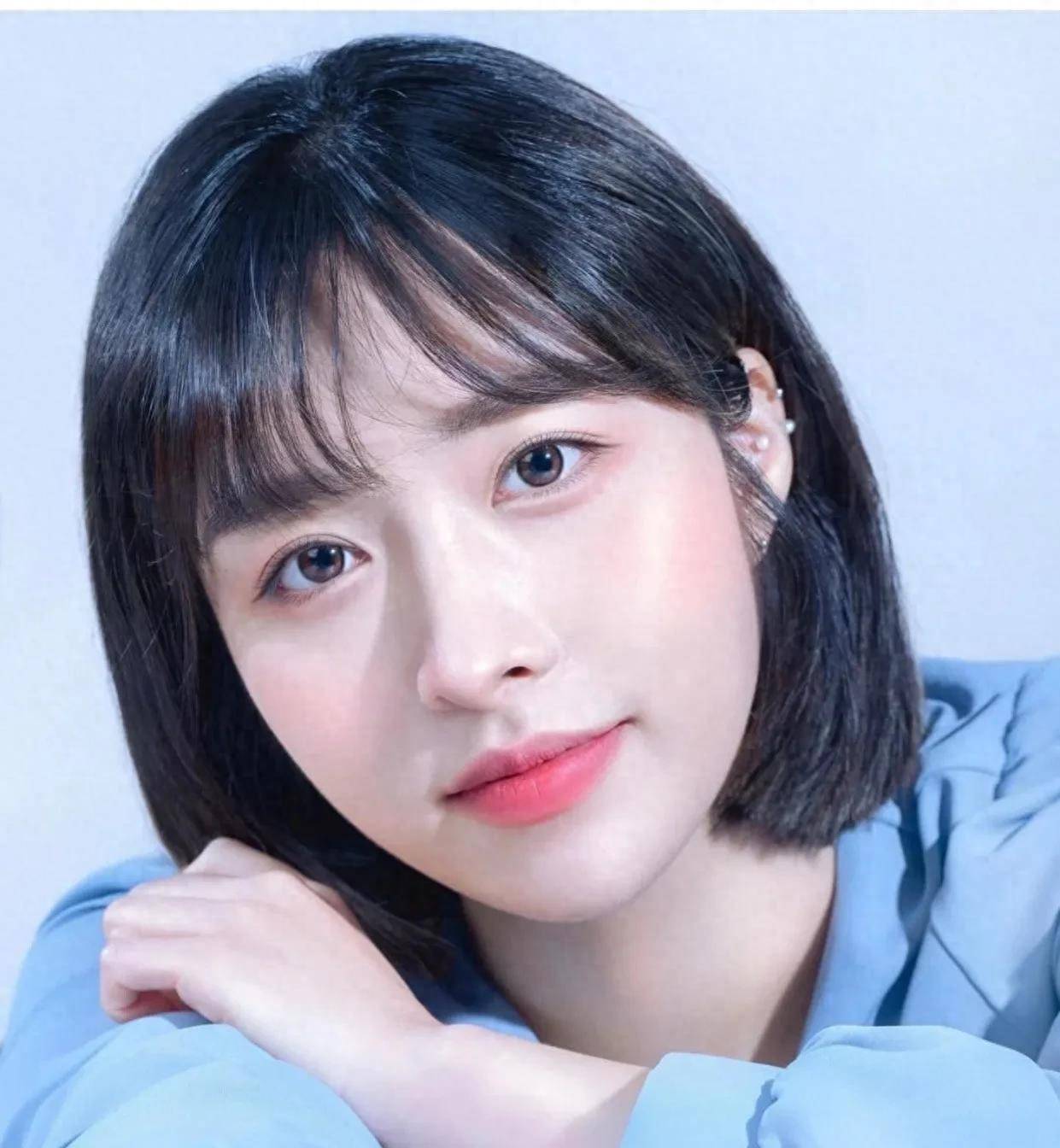 夏天的美少女发型每年都流行