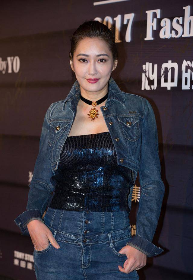 孟广美:被骗倾家荡产后嫁京城好男人,幸福背后的眼泪与心痛_台湾省