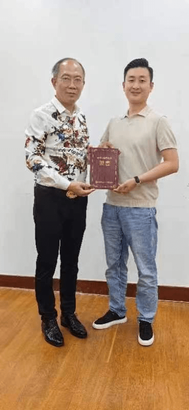 王展鹏 来自搜狐网