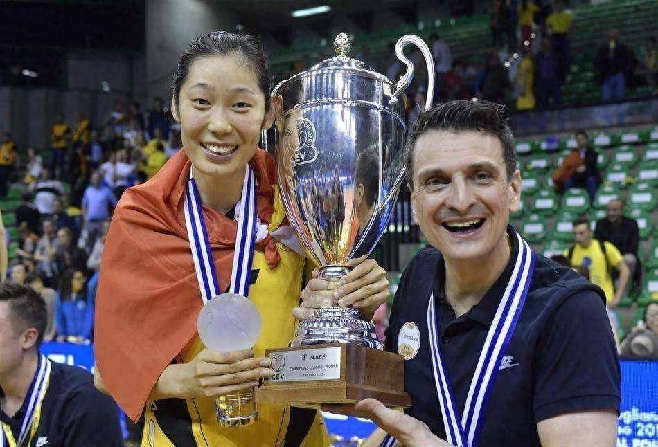 奥运冠军朱婷出事了!痛失俱乐部首发位置!_比赛_对阵_外国