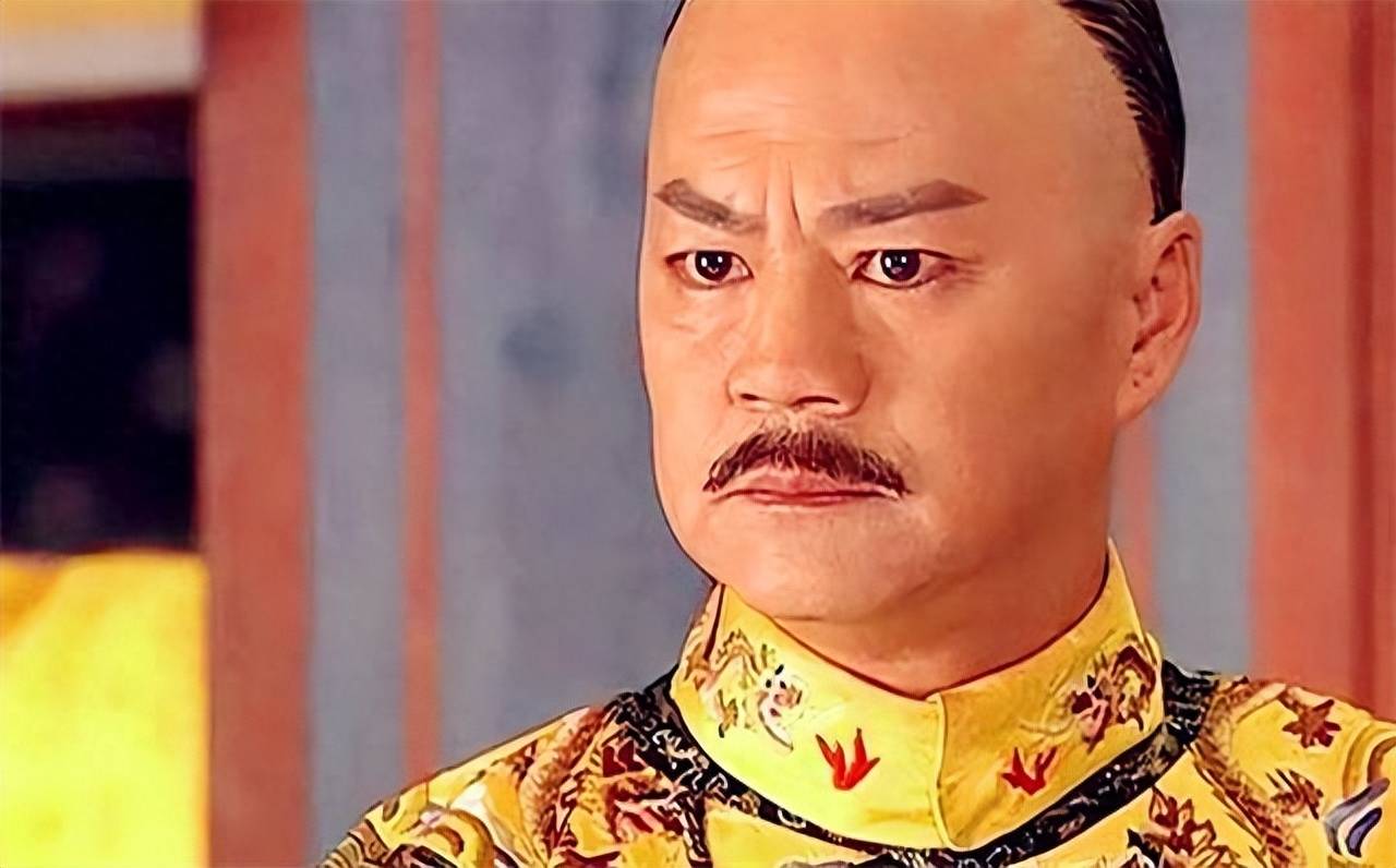 2007年,狄龙参演了《还珠格格三》中的乾隆一角,此时的狄龙已经五十多