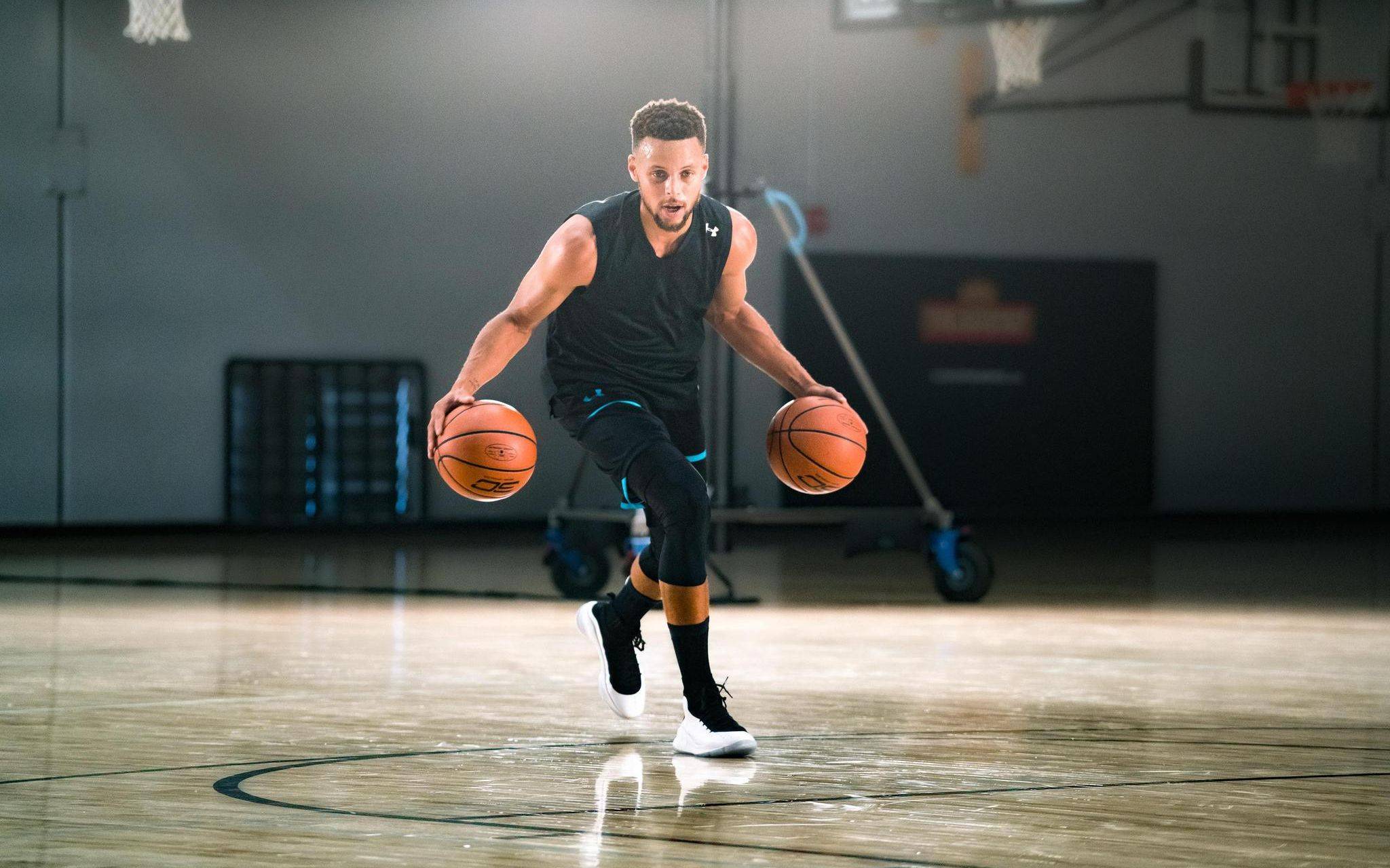 对于金州勇士队和全世界的nba球迷来说,库里