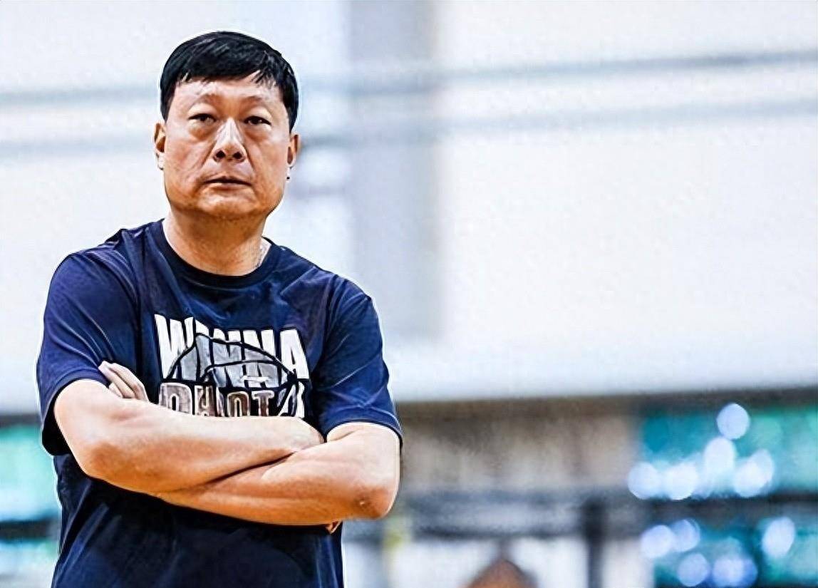 10月19日下午,42岁女子患病离去,夺冠夜与妈妈,女儿抱头痛哭_李秋平