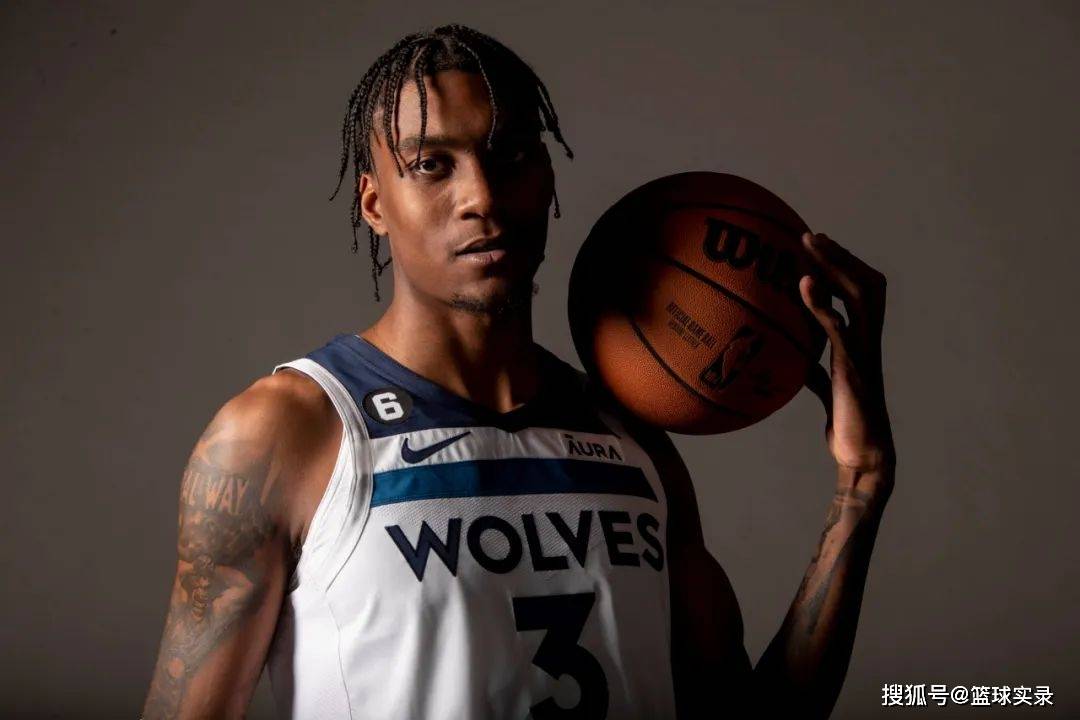 麦克丹尼尔斯_赛季_森林狼