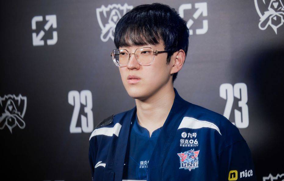 lck解说评论kt对阵lng,认为这是五五开的对局_战队_比赛_队伍