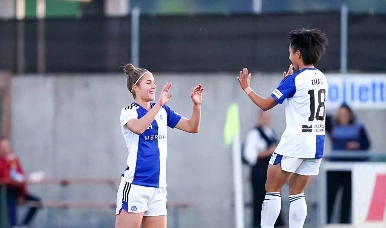 热刺女足4-2阿斯顿维拉女足,张琳艳登场迎英超首秀_比赛_玛莎_托马斯