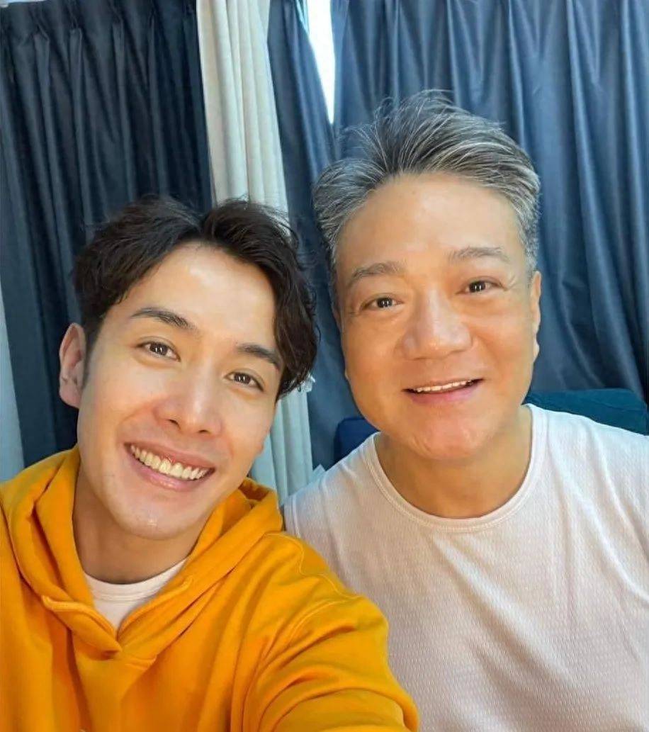 53岁男星公开找工作,望多拍香港影视作品,曾在电影节拿下视帝_彭浩峰