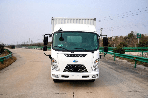 楚风汽车:楚风高品质纯电轻卡满天星树立绿色运输新标杆