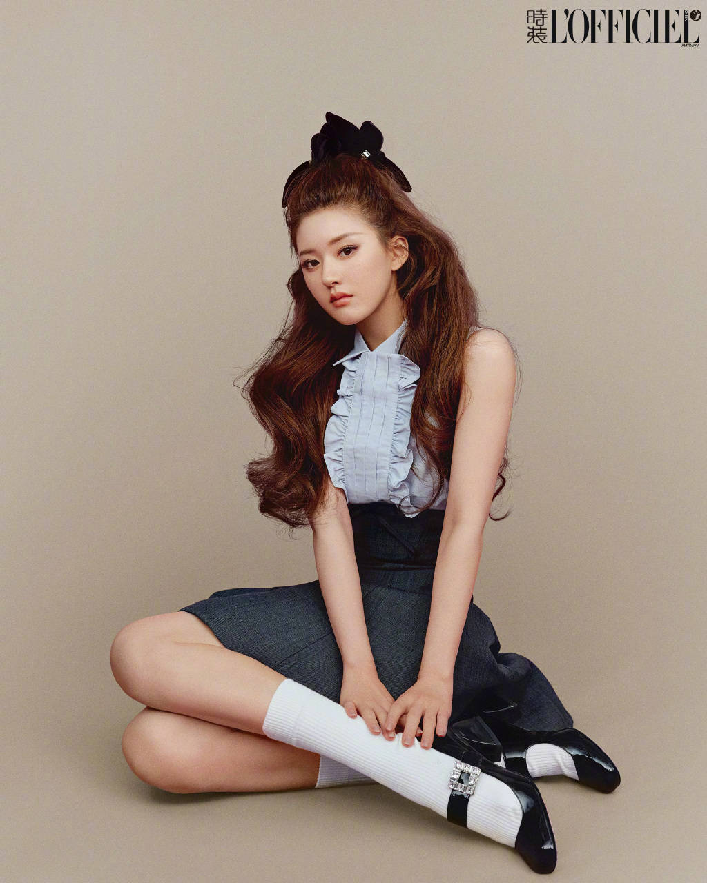 赵露思最新杂志大片曝光,多样风格展现迷人魅力!_一面_时尚_青春