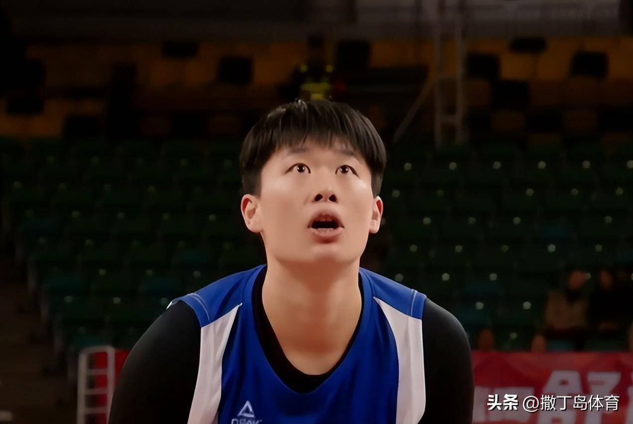 刘禹彤两双,山西女篮轻取上海,张芷婷独木难支_王梓伊_陈晏宇_wcba